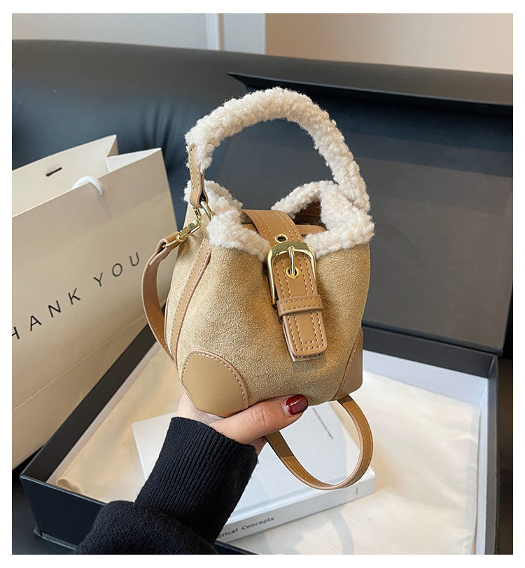 Women Casual Retro Plush Handbags