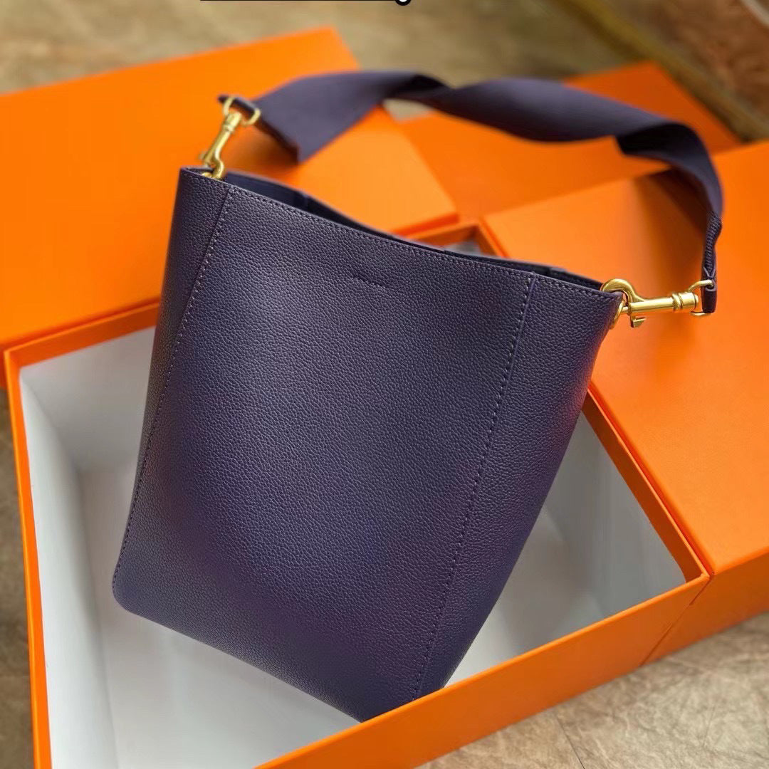 Single Shoulder Bucket Leather Bug