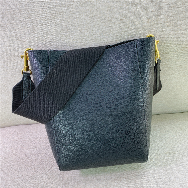 Single Shoulder Bucket Leather Bug