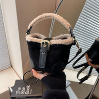 Women Casual Retro Plush Handbags