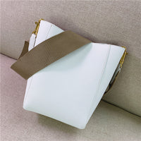 Single Shoulder Bucket Leather Bug