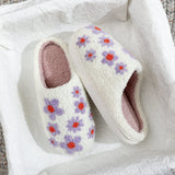 Embroidery Hibiscus Flower Woolen Slipper
