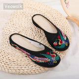 Embroidered Phoenix Women Cotton Close Slippers