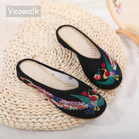 Embroidered Phoenix Women Cotton Close Slippers