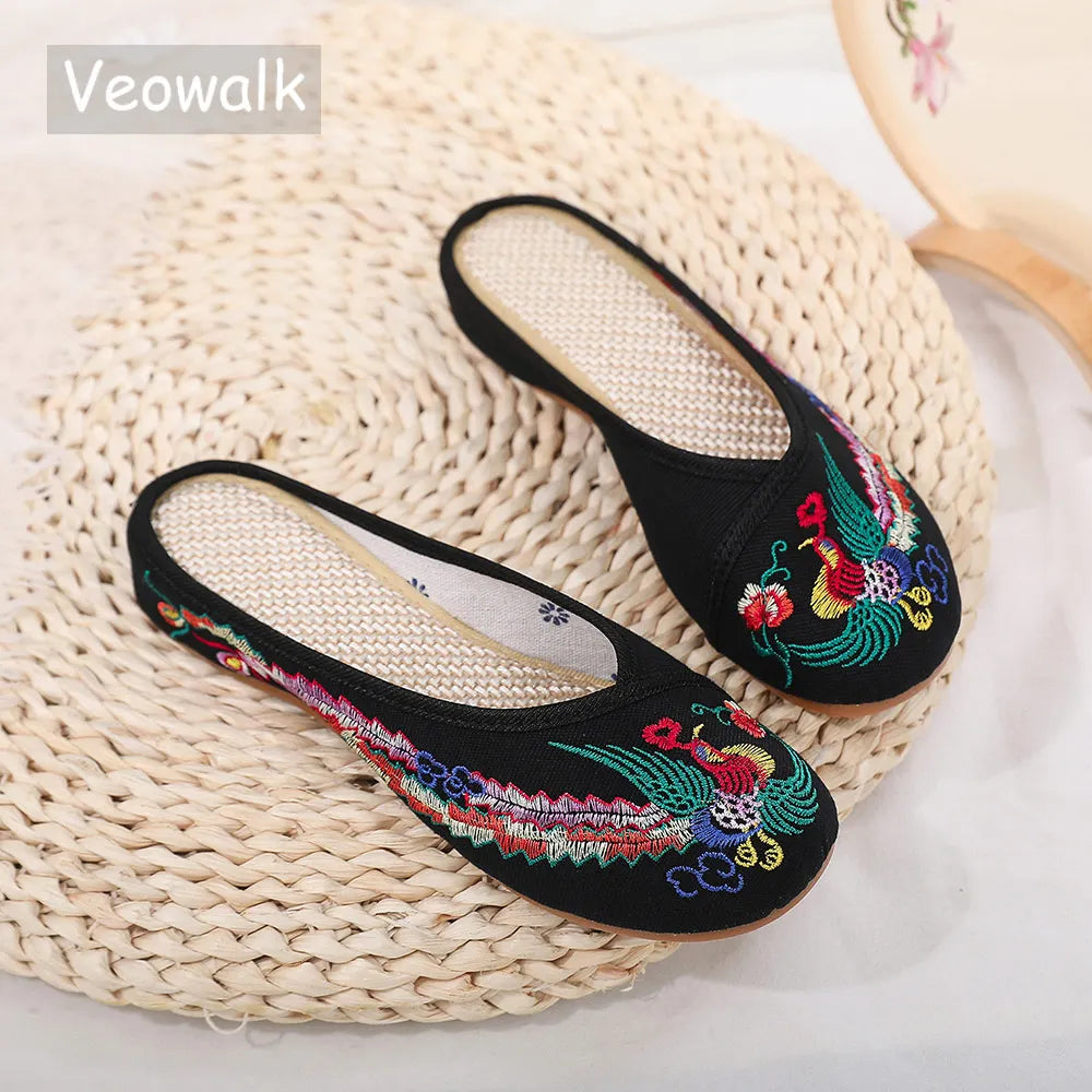 Embroidered Phoenix Women Cotton Close Slippers