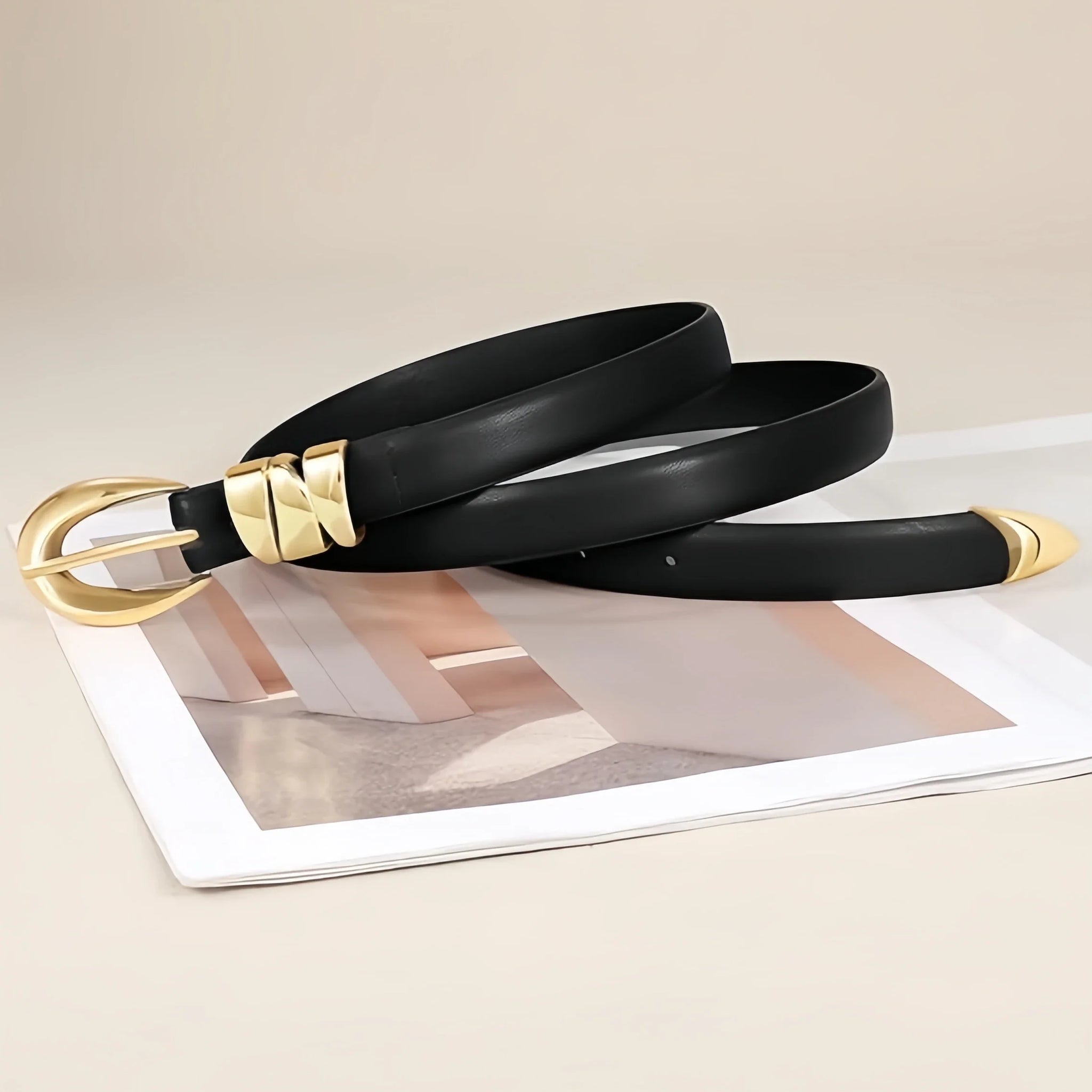 Women's Slim Fit PU Belt, Fine Waistband, Denim Pants, Formal Pants, Fashionable Black Belt with Gold Buckle