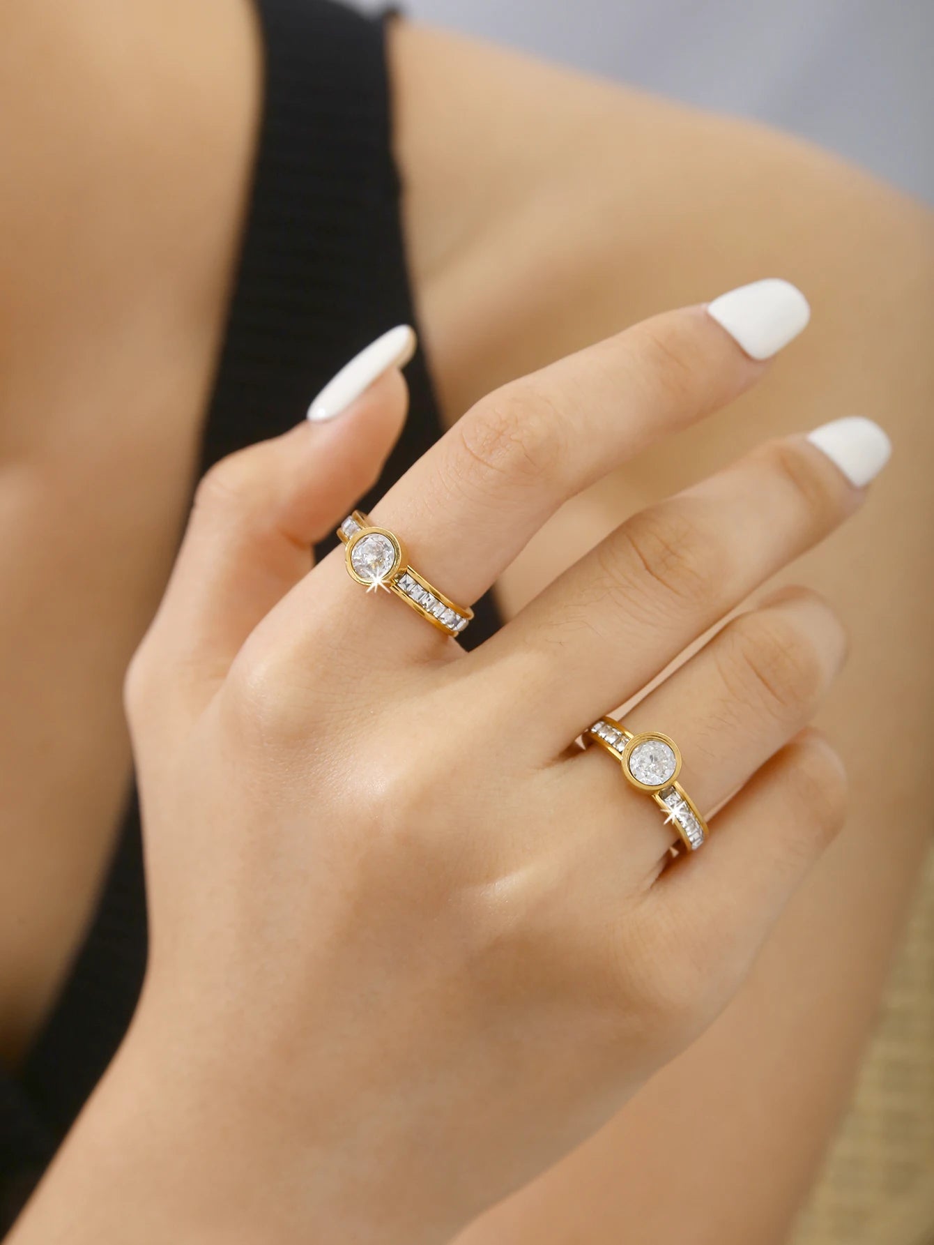 18K Gold-Plated Full Of Diamonds Geometric Round Ring Female