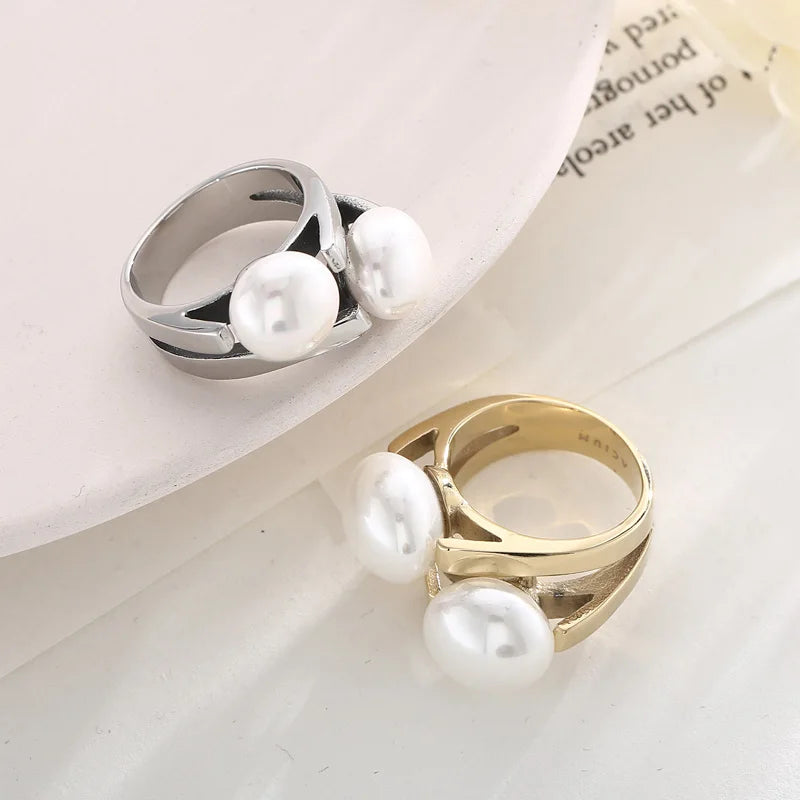 Elegant Shell Simulated Pearl Rings for Women