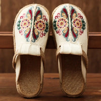 Women's Ancient Ethnic Style Woven Shoes