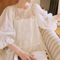 Princess White Vintage Round Neck Nightdress