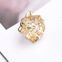 Elegant stylish gold ring