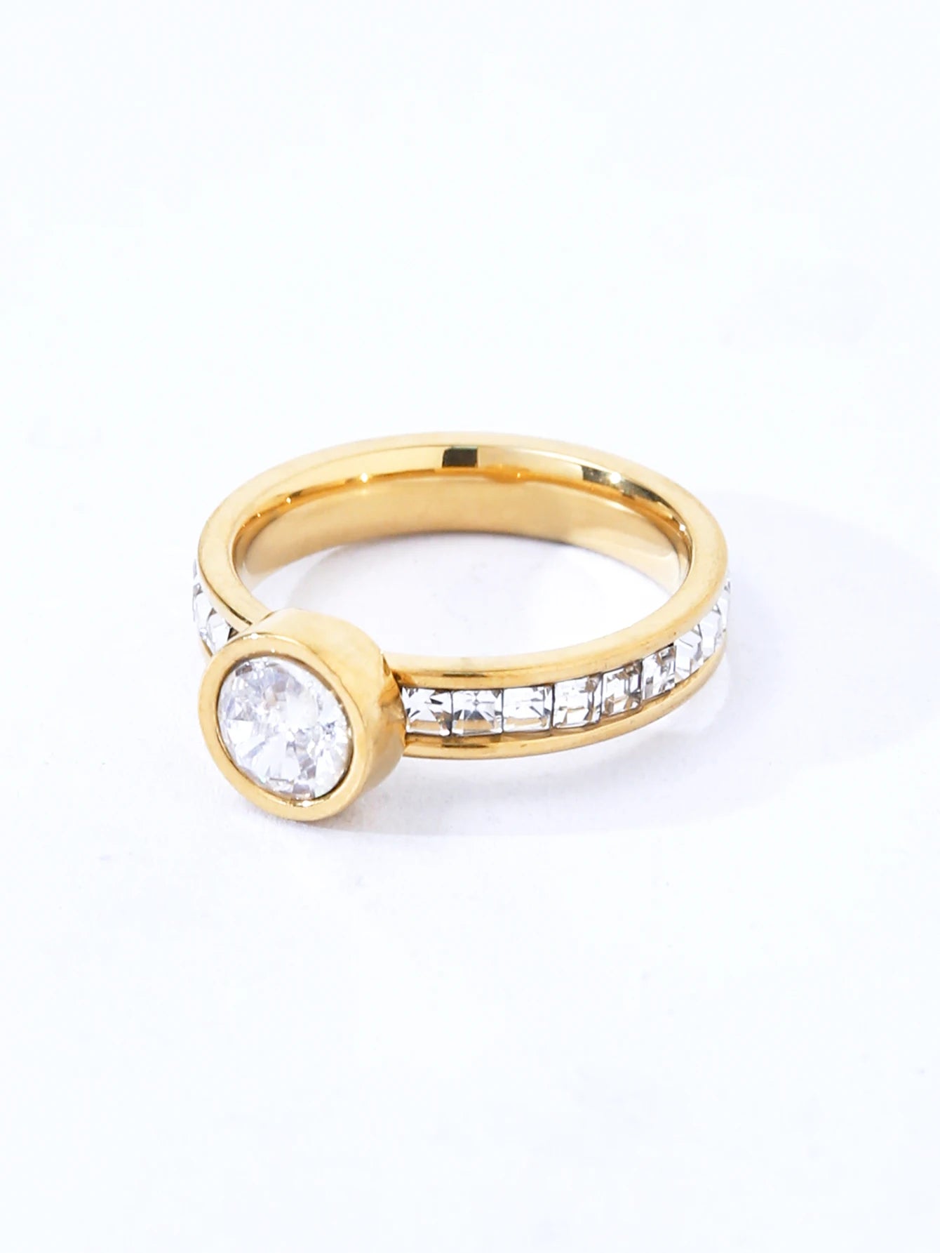 18K Gold-Plated Full Of Diamonds Geometric Round Ring Female