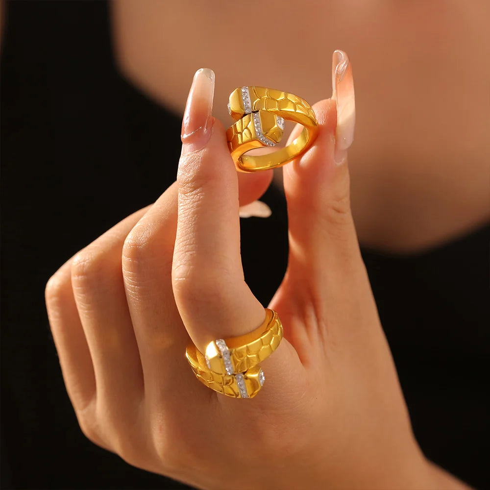 Elegant Rhinestones Rings For Women Stainless Steel No Rusted 18K