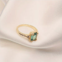 Fashion inlaid green stone ring personalized retro engagement ring female gold-plated