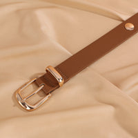 Women Studded Leather Belt Fashion Punk Style Ladies Belts for Jeans Dress Adjustable Waist Belt Rivet Decor