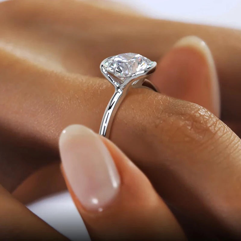 18k Gold Wedding Ring 1.0CT D