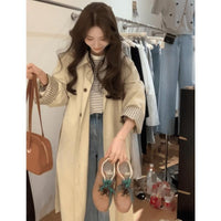 Trench Coat Women's Small Early Autumn